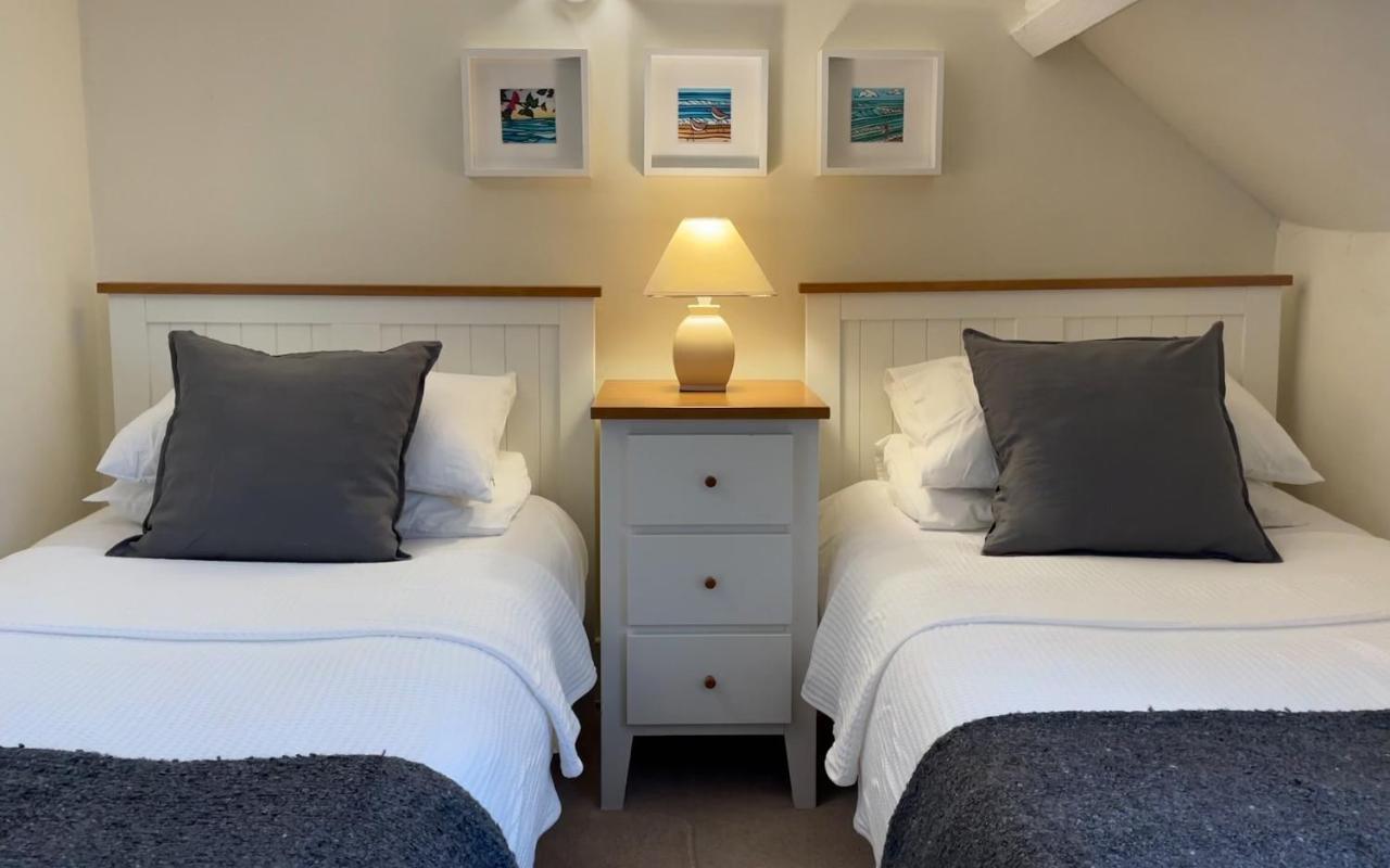 Brakestone Cottage In The Heart Of Port Isaac Bagian luar foto